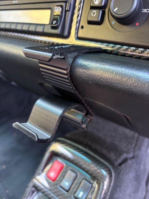 993/late 964 phone clip