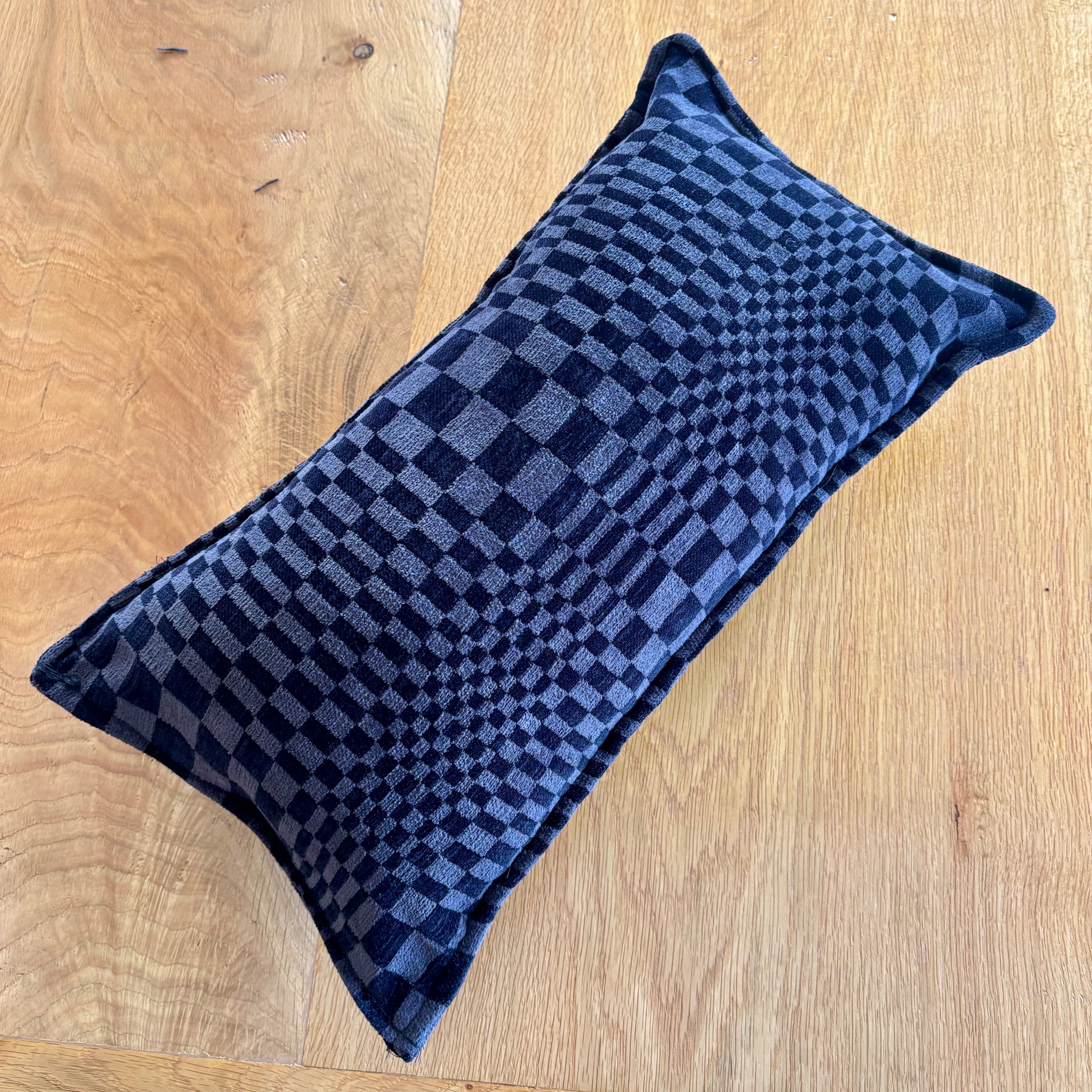 Pascha car cushion