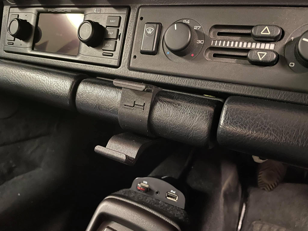 964/G Series Phone clip
