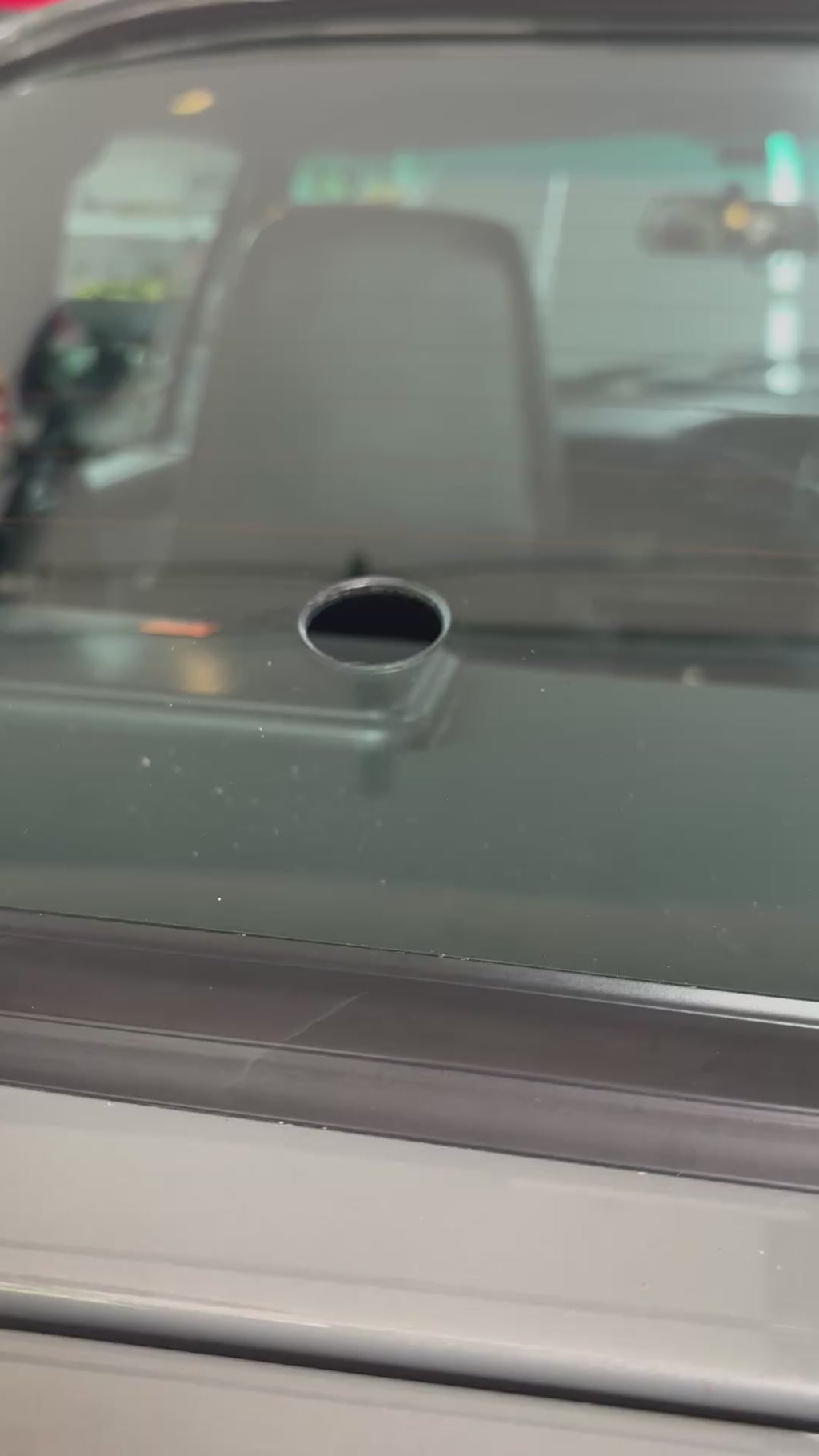 Wiper delete plug 964, 993